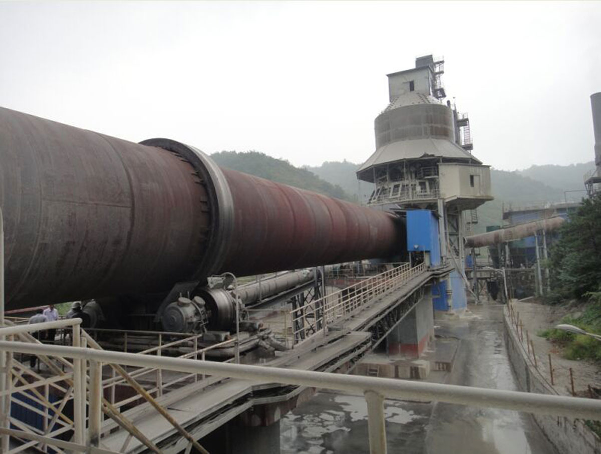 活性石灰回轉(zhuǎn)窯  活性石灰回轉(zhuǎn)窯